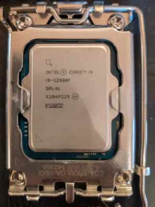 i9 12900F + MSI PRO Z690-A DDR5