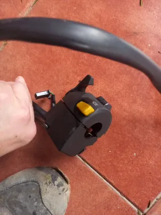 Piñas luces Yamaha tzr 50cc moderna