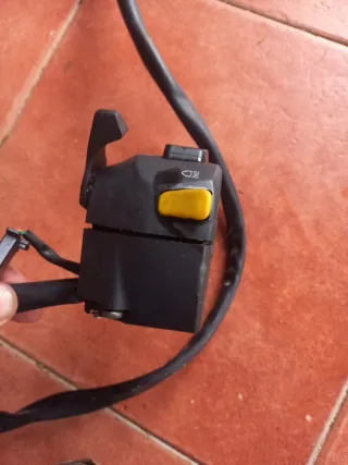 Piñas luces Yamaha tzr 50cc moderna