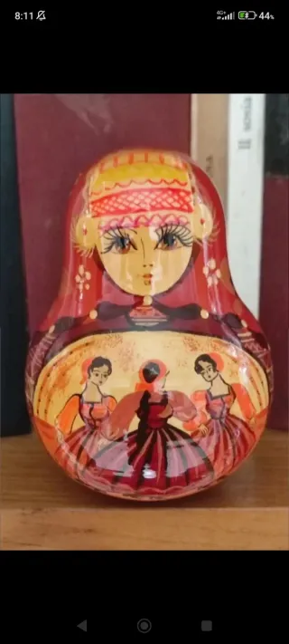 Matrioska russa Nevalyashka