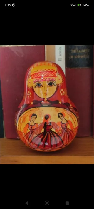 Matrioska russa Nevalyashka