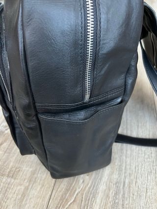 Mochila de cuero de lujo, negra- Nueva