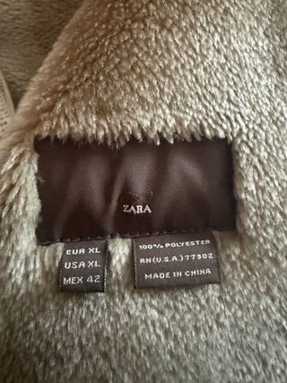 Abrigo hombre Zara, on forro de pelo. T XL