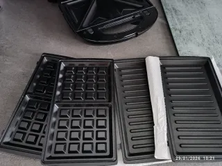 Lote Jenifer Sandwichera 3 en 1 y Rubiks