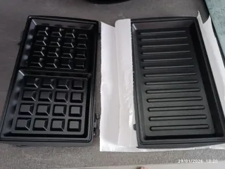 Lote Jenifer Sandwichera 3 en 1 y Rubiks