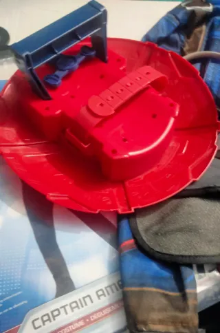 DISFRAZ DEL CAPITAN AMERICA ( REGALO ) !!