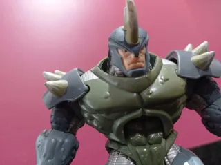 Figura Rhino Marvel Legends