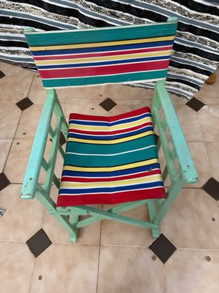 Silla de madera comoda como nueva