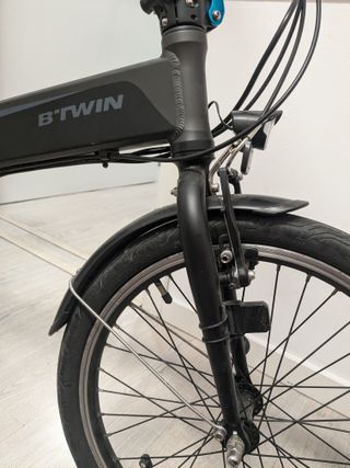 Bicicleta eléctrica plegable B'Twin en buen estado