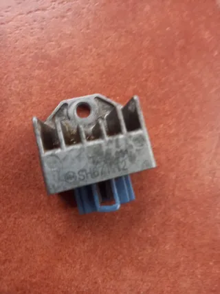 Regulador corriente Yamaha tzr 50cc moderna