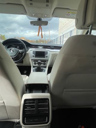 Volkswagen Passat 2015