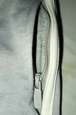 Pantalón Deportivo Adidas.