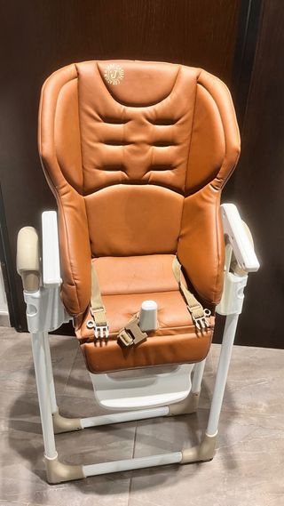 Trona Jane Mila piel reclinable y con bandeja