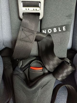 Fabblekids Noble Silla de Coche Giratoria 360 | asiento de coche para niños con Isofix | 360° giratorio | asiento de coche para niños i-Size 40-150cm | arnés de seguridad de 5 puntos | ECE R129/03...