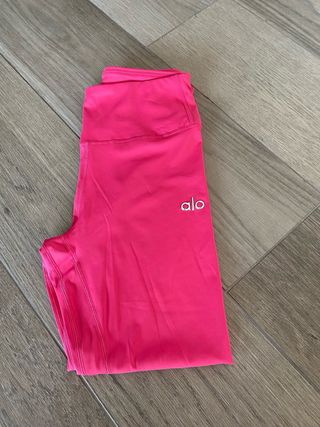 Conjunto Alo Yoga Rosa Talla S