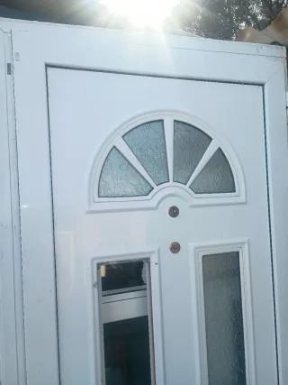 Puerta de entrada aluminio