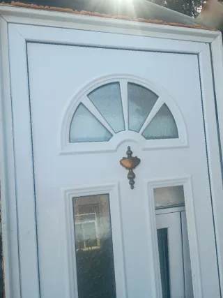 Puerta de entrada aluminio