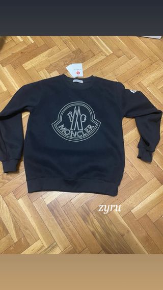 swet da Moncler preta