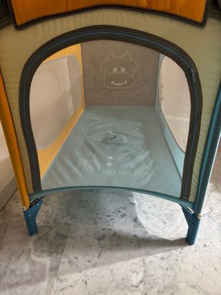 Cuna de viaje dos alturas, marca MS. Buen estado.