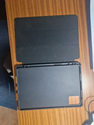 Funda a estrenar lenovo tab plus 11,5 pul