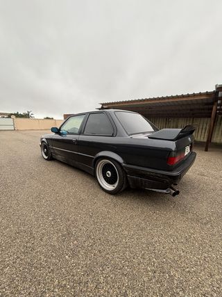 BMW Serie 3 e30 1987