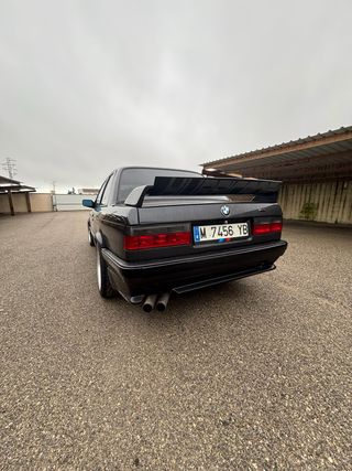 BMW Serie 3 e30 1987