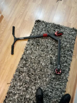 Patinete 82 cm Rojo y Negro