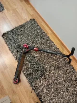 Patinete 82 cm Rojo y Negro