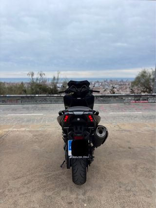 Yamaha Tmax 530 DX Full Black