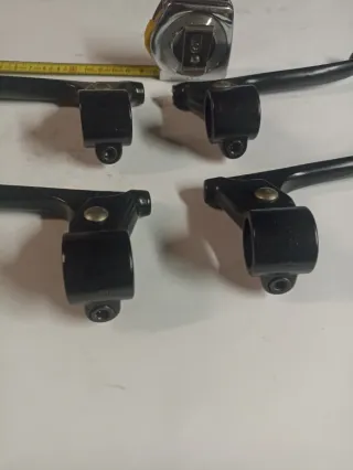 Juegos manetas bicis Montesitas Aluminio