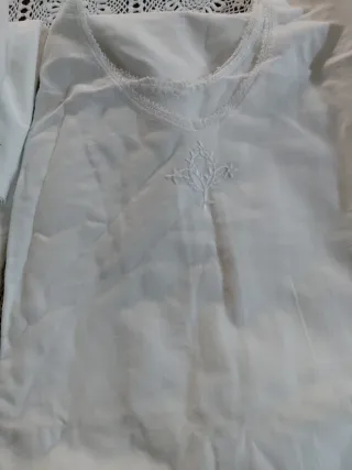 4 camicie da notte ricamate lino M