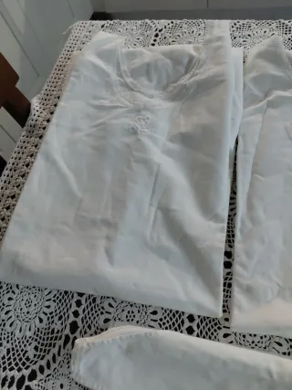 4 camicie da notte ricamate lino M