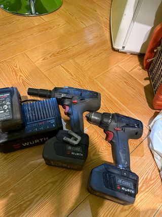 Taladros wurth  3 batetias y cargador