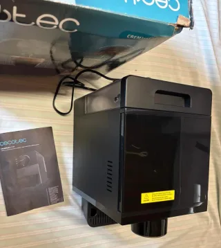 Cafetera super automática Cremmaet Cube