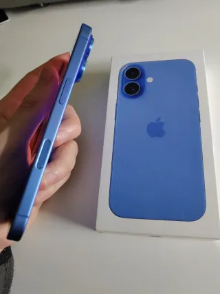 2 IPhone 16