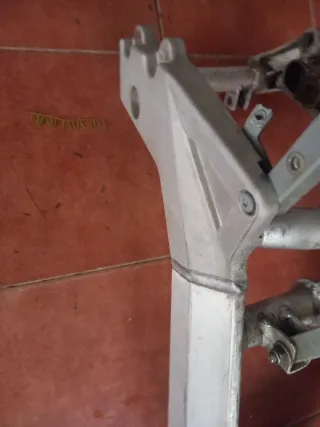 Chasis y Basculante Derbi GPR 50cc afilada