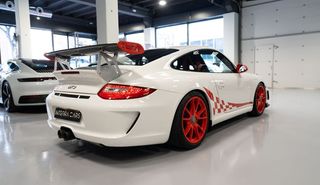Porsche 911 997.2 GT3