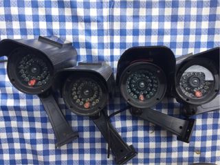 numero 4 videocamere FINTE