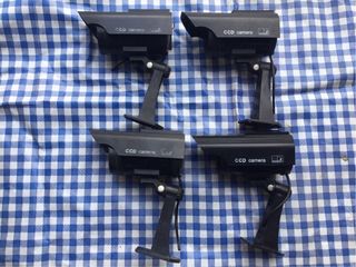 numero 4 videocamere FINTE