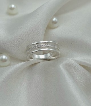 Anillo en Plata de Ley 925 (Diseño Colombiano)