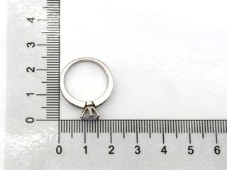 sortija plata 925mm con piedra con circonita