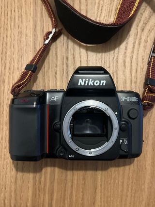 Camara Nikon F-801s