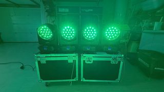 Pareja de Cabezas moviles wash