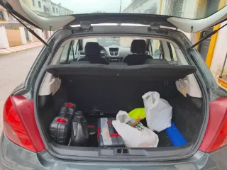 Peugeot 207 2006 también cambiaría por moto