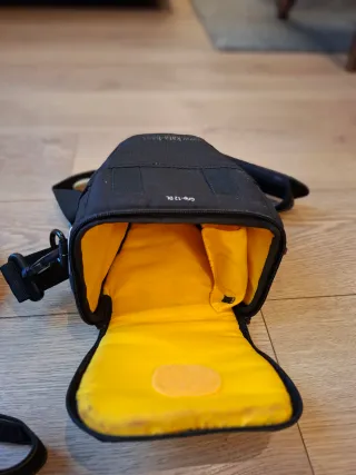 Nikon D3100 cámara reflex + objetivo 55-200