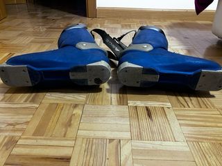 Esquís Head con botas Lacer