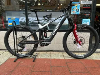 Ghost e-riot full party 2026