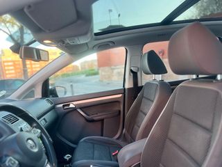 Volkswagen Touran 2012