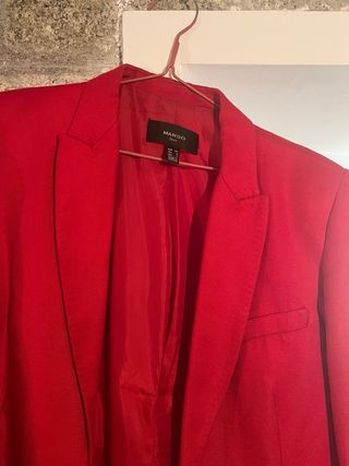 Blazer roja mango