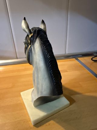 Cabeza de caballo decorativa